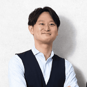 企画営業／グループ長 駒野 亮介
