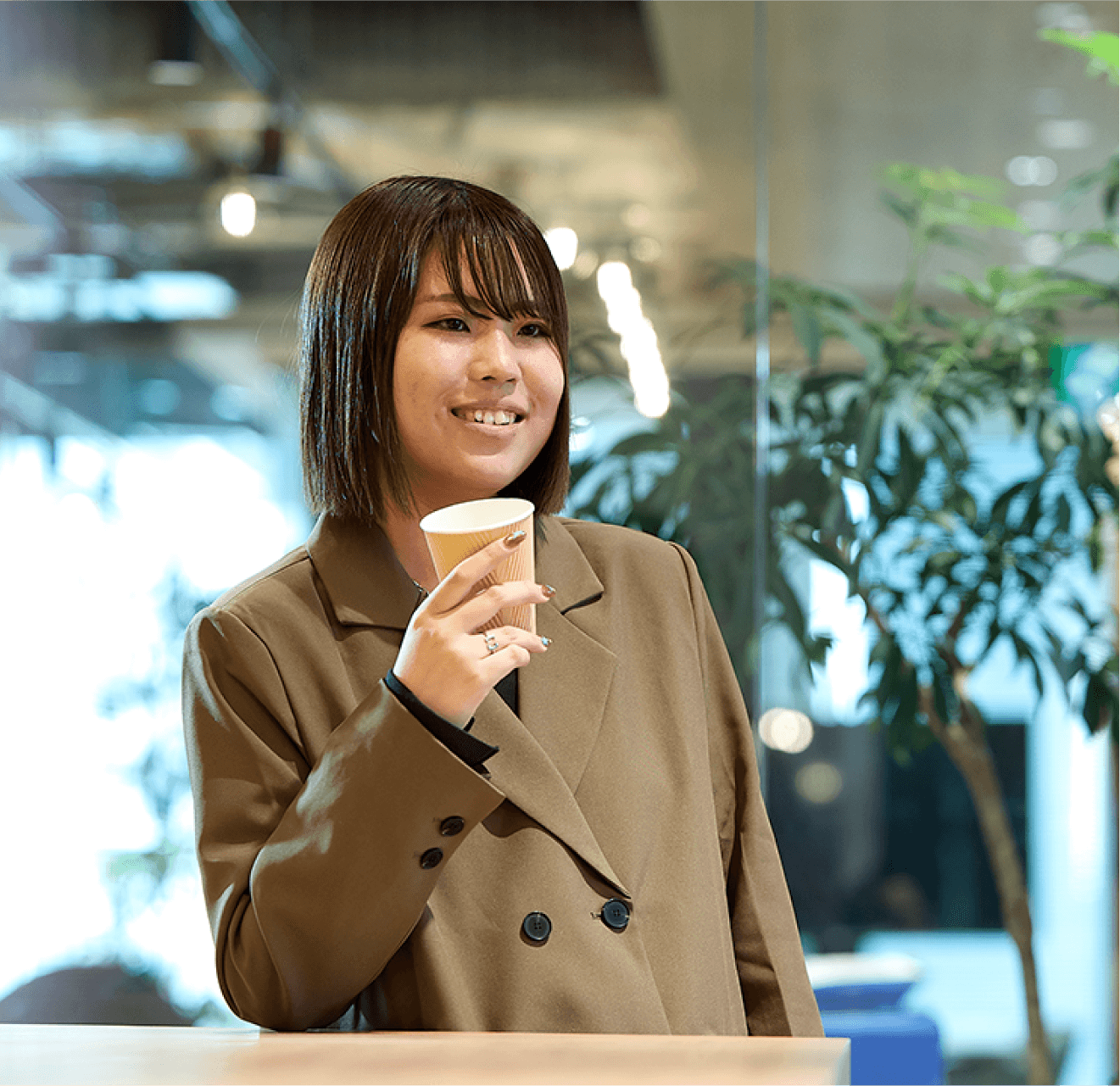 園部 綾香